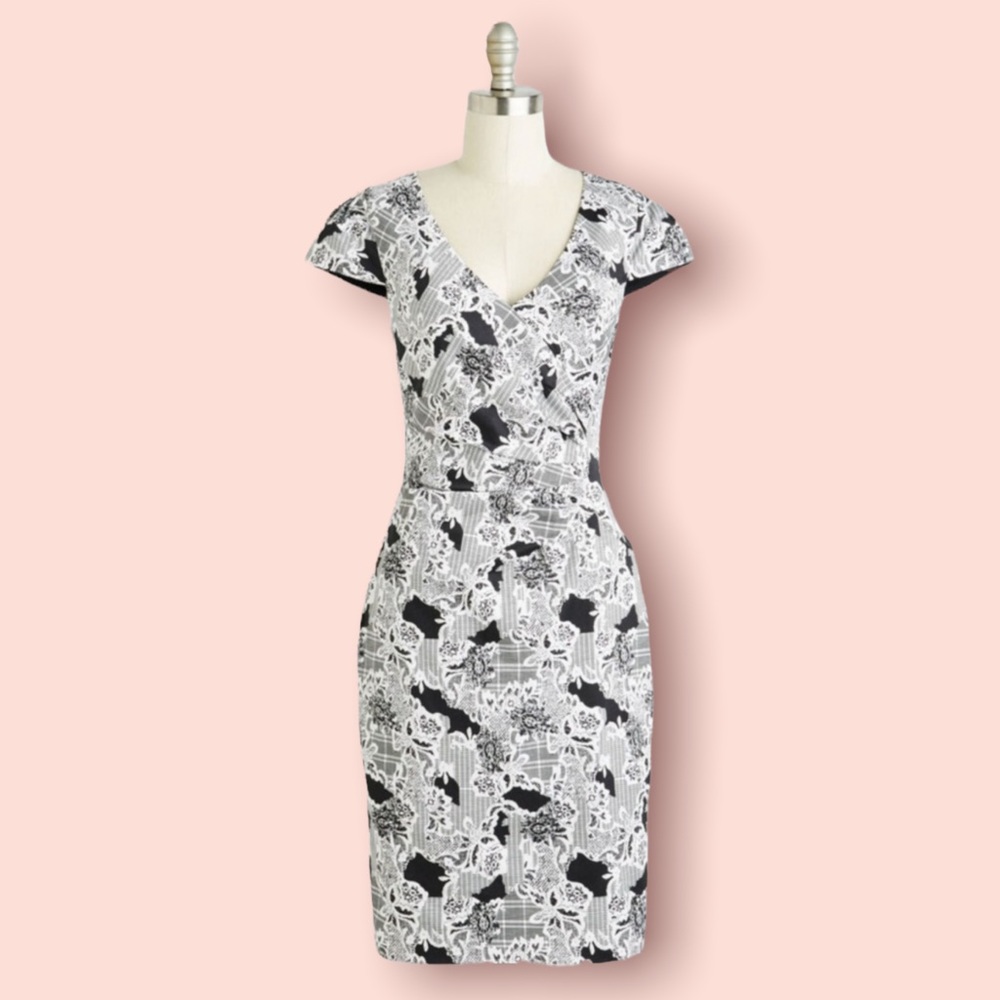 ModCloth Across the Boardroom Sheath Dress